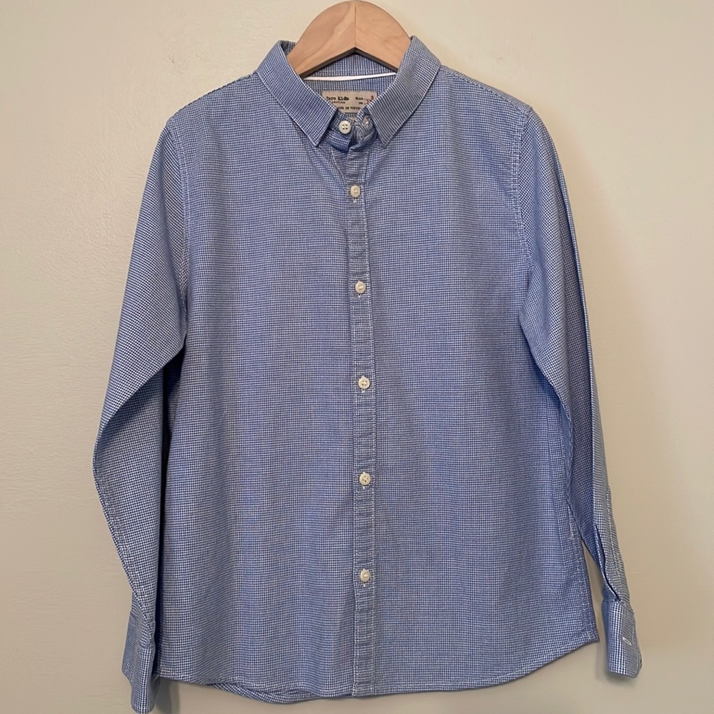 Zara Kids Boys Button Down Dress Shirt a size 9 Blue Gingham